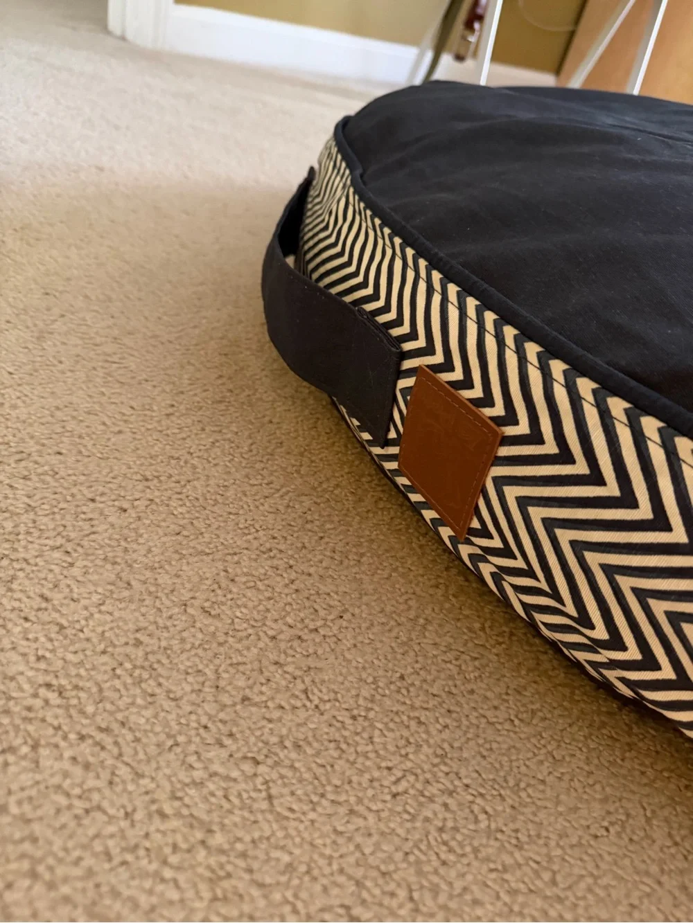Navy Blue & White Round Dog Bed